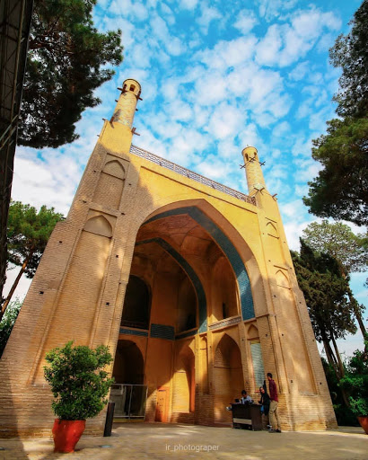 منارجنبان