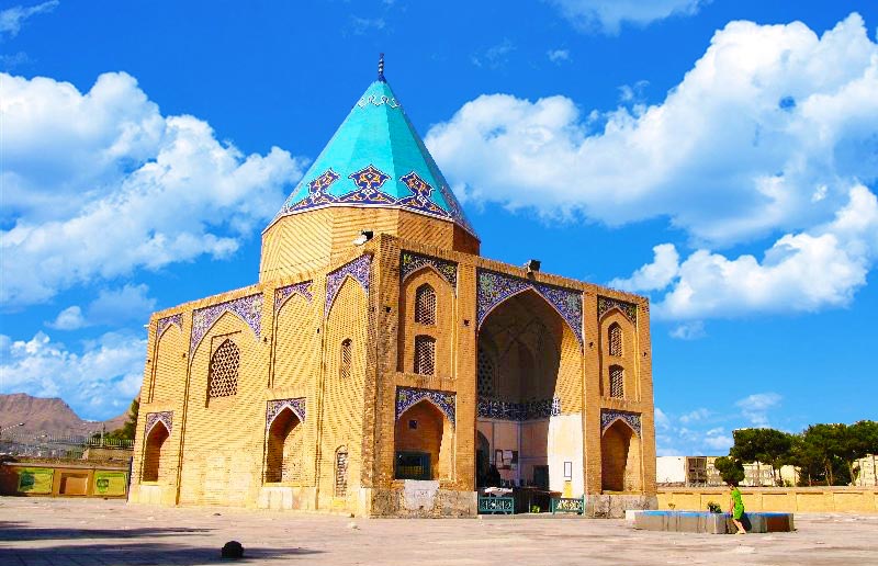 آرامگاه بابا رکن الدین